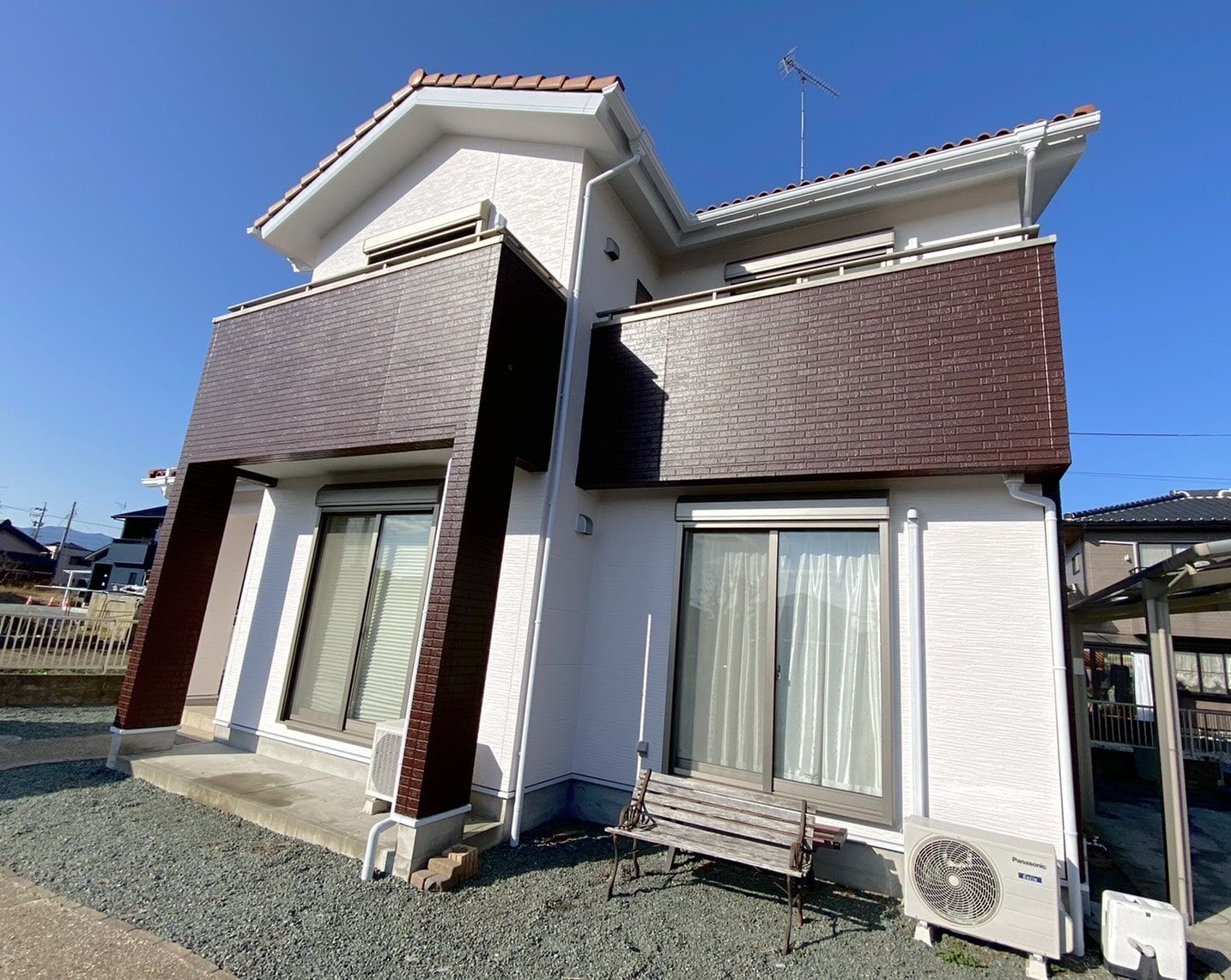 画像1454：三重県津市：屋根塗装～遮熱フッ素塗料で高耐候で落ち着きのあるお家～