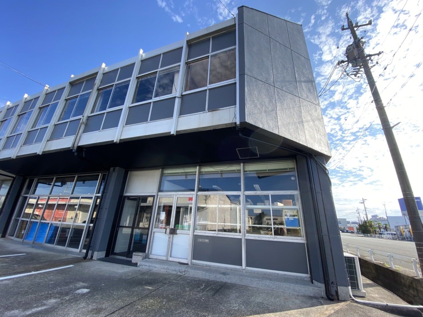 画像1492：三重県津市：屋根塗装～遮熱フッ素塗料で高耐候で落ち着きのあるお家～