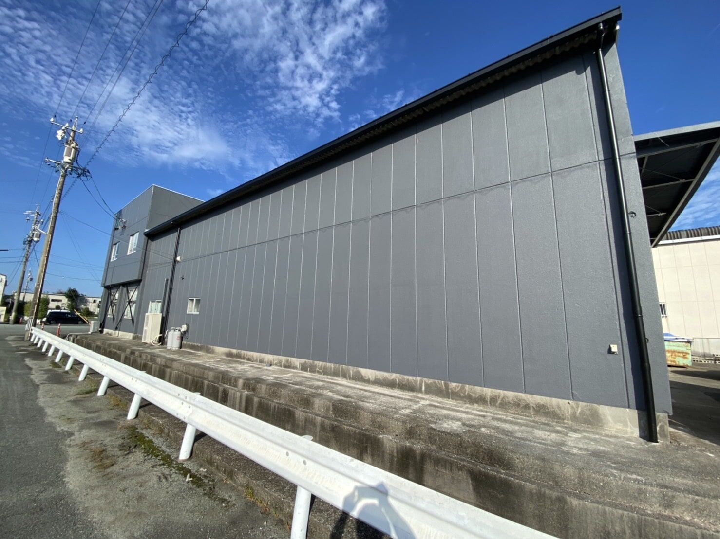 画像1494：三重県津市：屋根塗装～遮熱フッ素塗料で高耐候で落ち着きのあるお家～