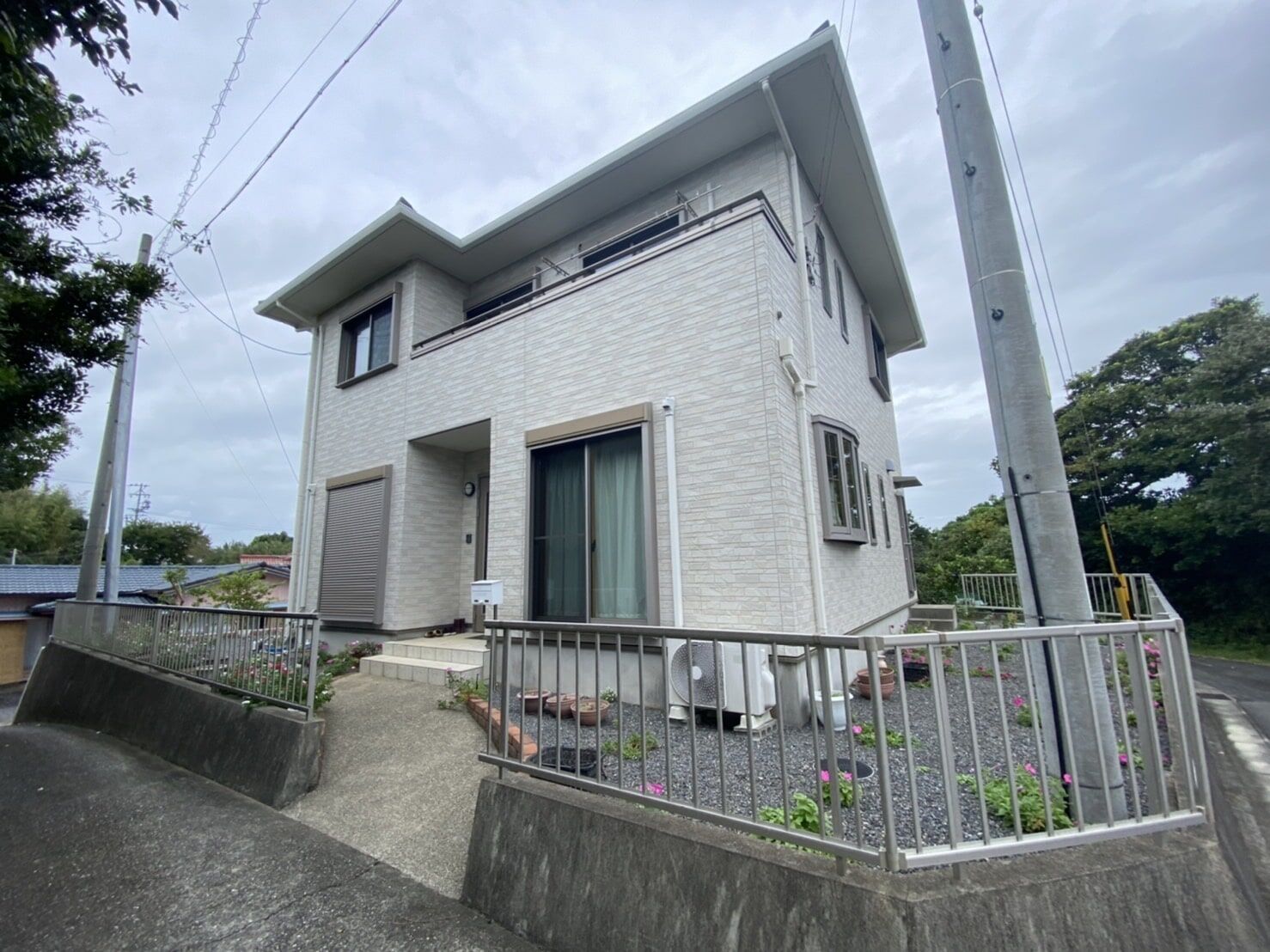S__5963835-min