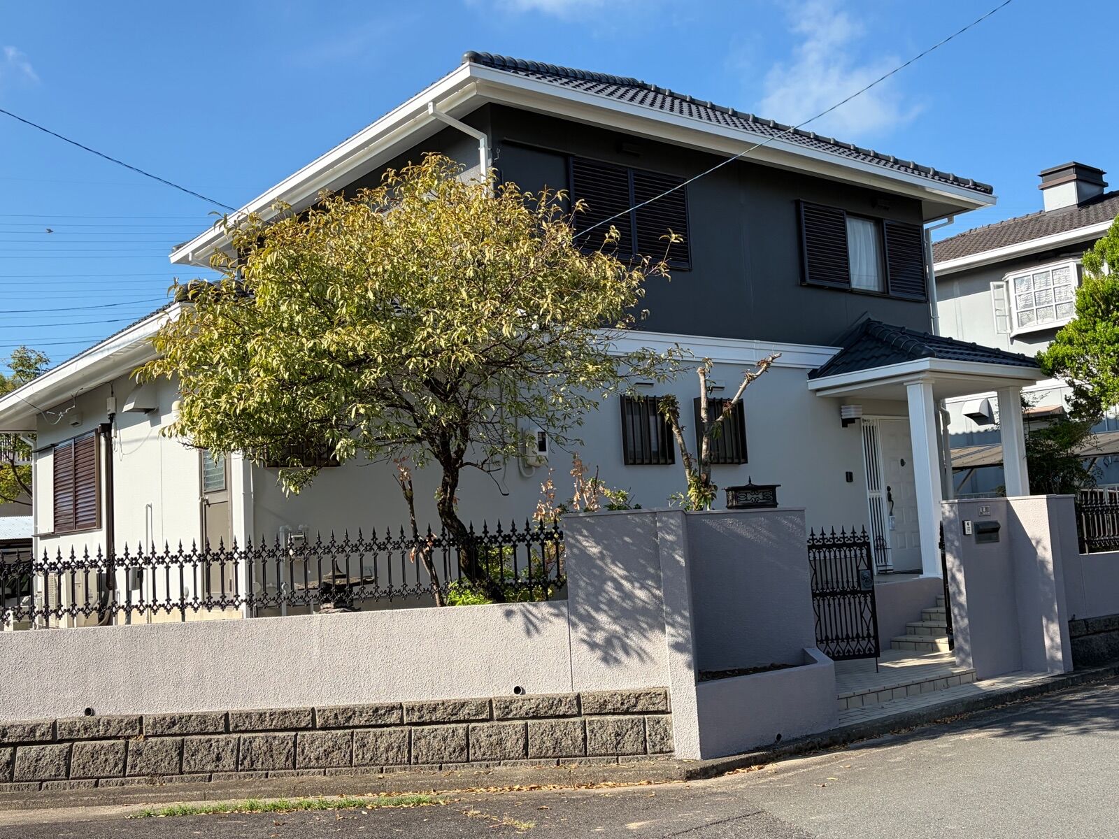 画像18005：三重県津市：屋根塗装～遮熱フッ素塗料で高耐候で落ち着きのあるお家～